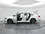 2018 Accord Thumbnail 31