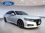 2018 Accord Thumbnail 4