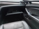 2019 Accord Thumbnail 38