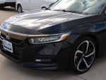 2018 Accord Thumbnail 3