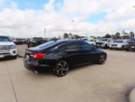 2018 Accord Thumbnail 11