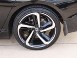 2018 Accord Thumbnail 16