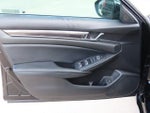 2018 Accord Thumbnail 23