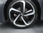 2018 Accord Thumbnail 9
