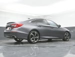 2018 Accord Thumbnail 31
