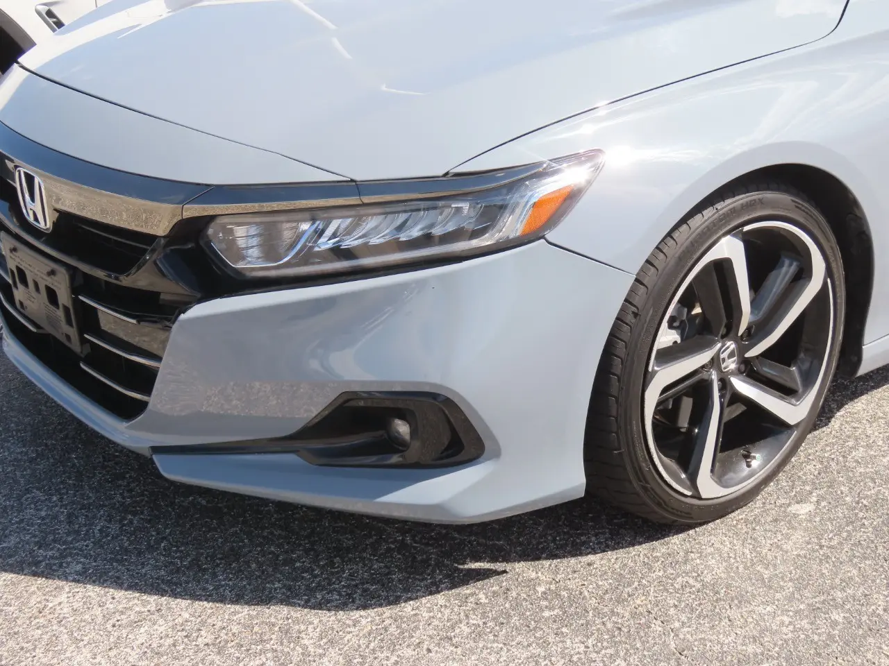 2022 Honda Accord - $22,999