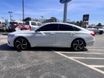 2022 Accord Thumbnail 9