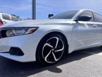 2022 Accord Thumbnail 19