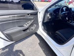 2022 Accord Thumbnail 21