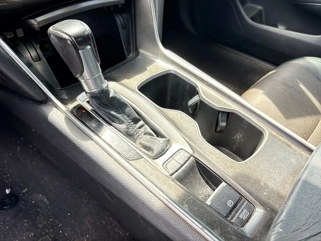 2018 Honda Accord - $16,701
