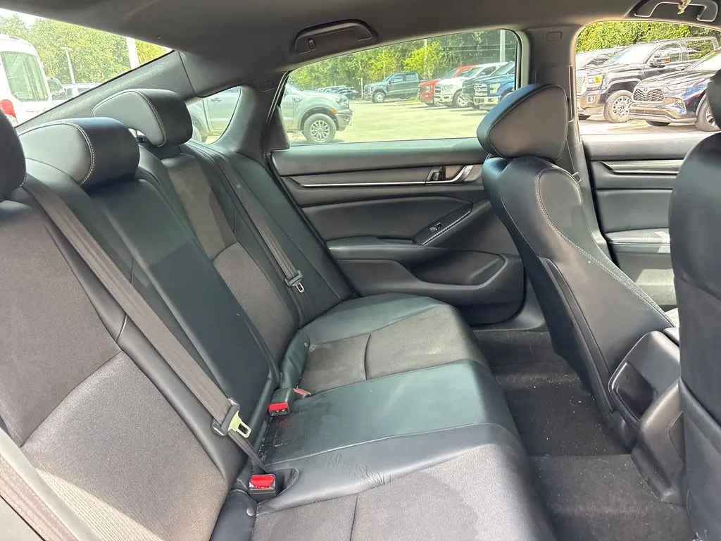 2018 Honda Accord - $16,701