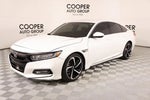2019 Accord Thumbnail 9