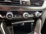 2019 Accord Thumbnail 16