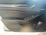 2022 Accord Thumbnail 13