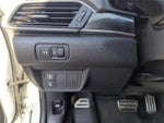 2019 Accord Thumbnail 27