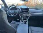 2022 Accord Thumbnail 9