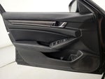 2018 Accord Thumbnail 12