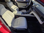 2018 Accord Thumbnail 15