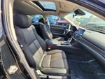 2019 Accord Thumbnail 11