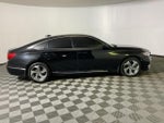 2018 Accord Thumbnail 4