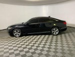2018 Accord Thumbnail 9