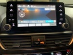 2018 Accord Thumbnail 19