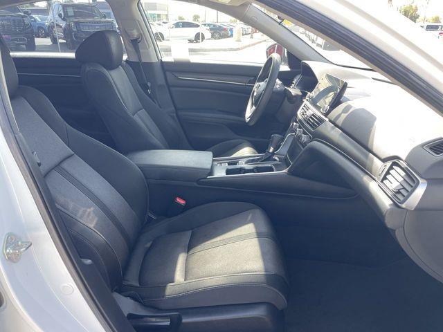 2019 Honda Accord - $15,999