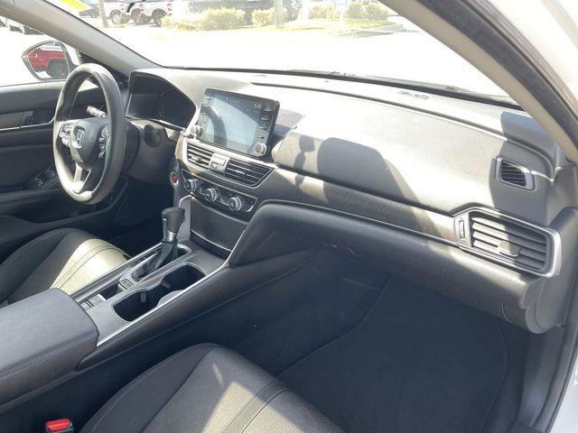2019 Honda Accord - $15,999