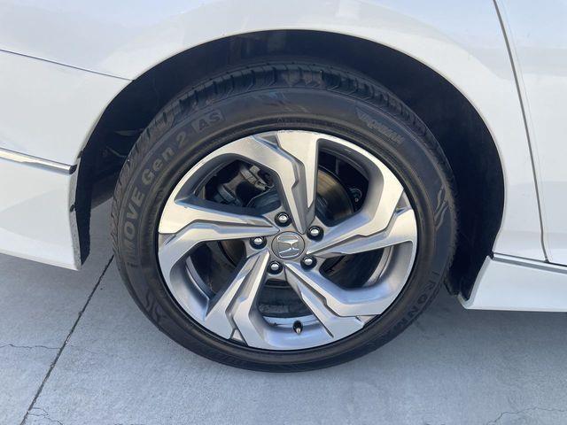 2019 Honda Accord - $15,999