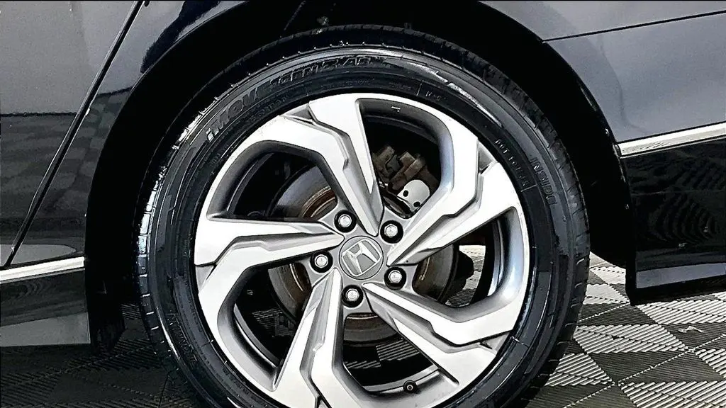 2018 Honda Accord EX