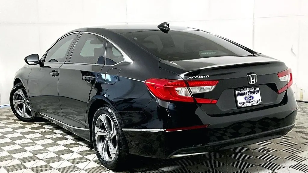 2018 Honda Accord EX