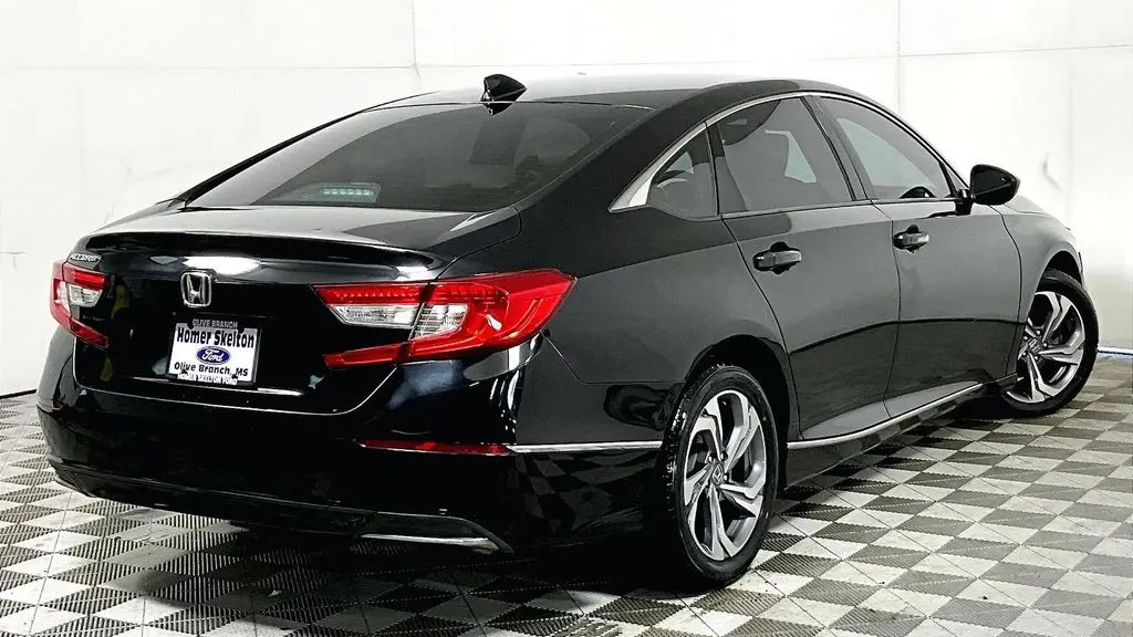 2018 Honda Accord EX