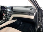 2018 Accord Thumbnail 15