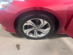 2018 Accord Thumbnail 30