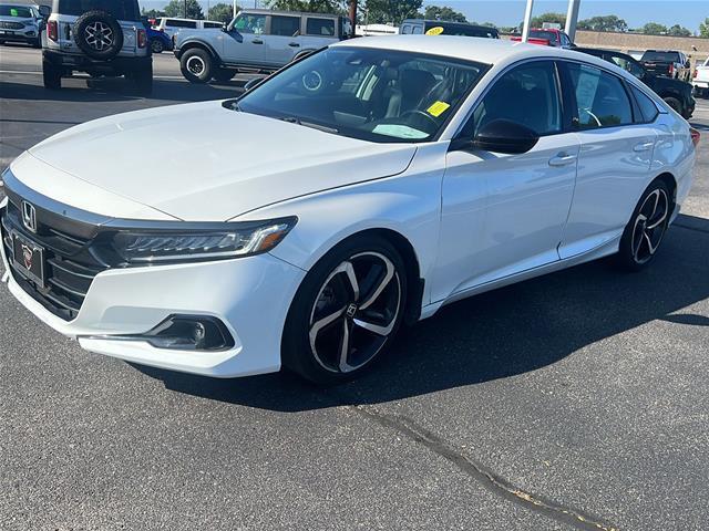 2022 Honda Accord - $21,500