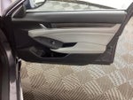2018 Accord Thumbnail 9