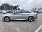 2018 Accord Thumbnail 6