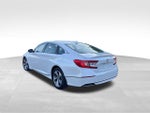 2018 Accord Thumbnail 3