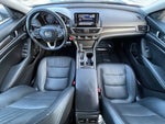 2020 Accord Thumbnail 10