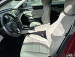 2019 Accord Thumbnail 12