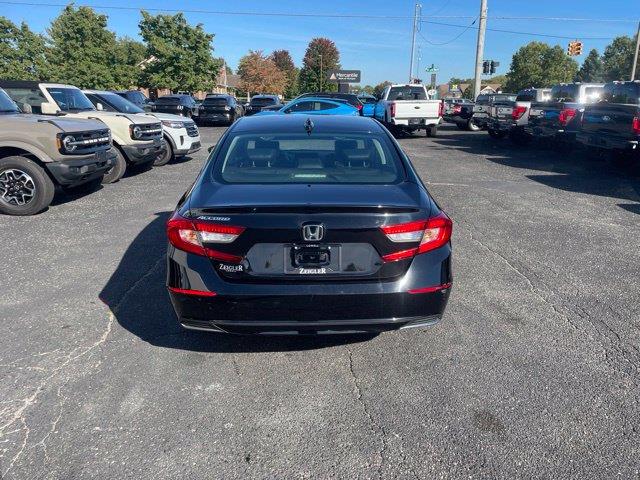 2018 Honda Accord - $11,995
