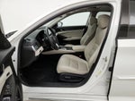 2019 Accord Thumbnail 11