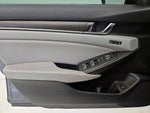 2018 Accord Thumbnail 12