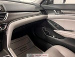 2019 Accord Thumbnail 38