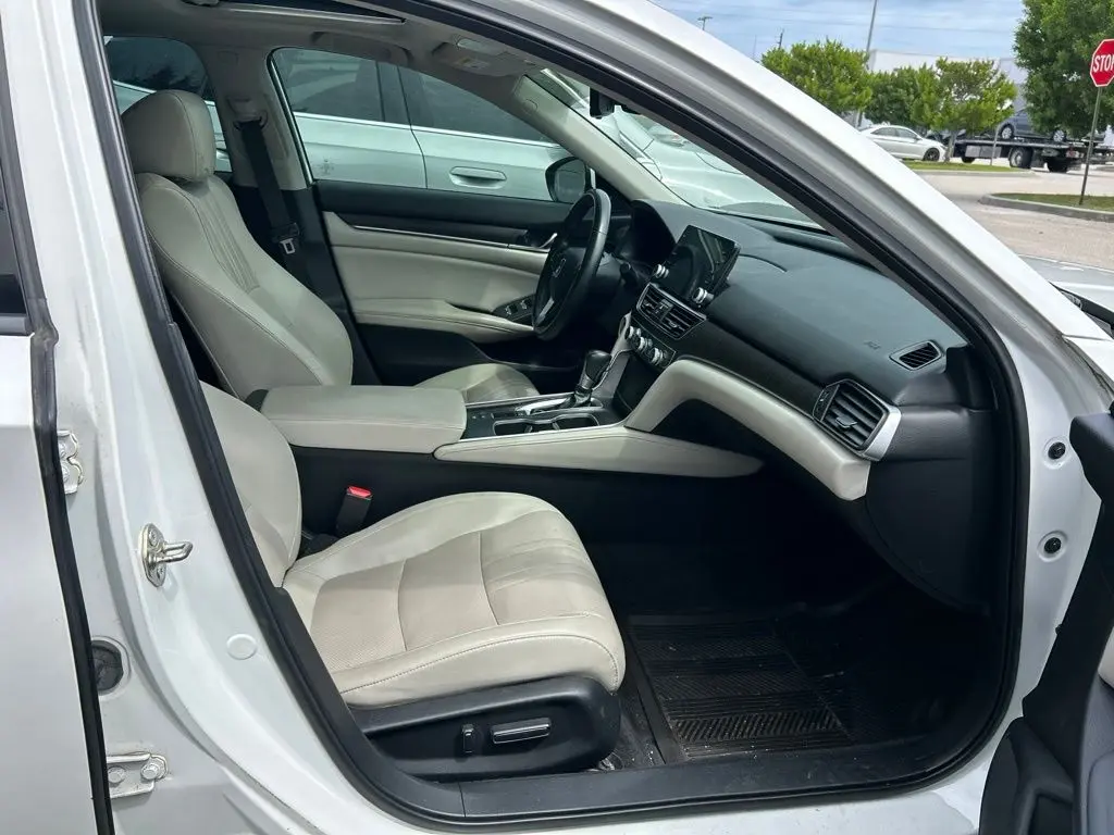 2018 Honda Accord - $18,735