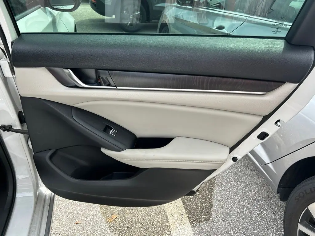 2018 Honda Accord - $18,735