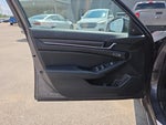 2019 Accord Thumbnail 11