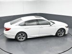 2018 Accord Thumbnail 25