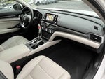 2018 Accord Thumbnail 14