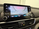2018 Accord Thumbnail 15